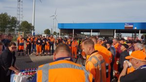 Politie- en havenpersoneel eisen sociale AOW