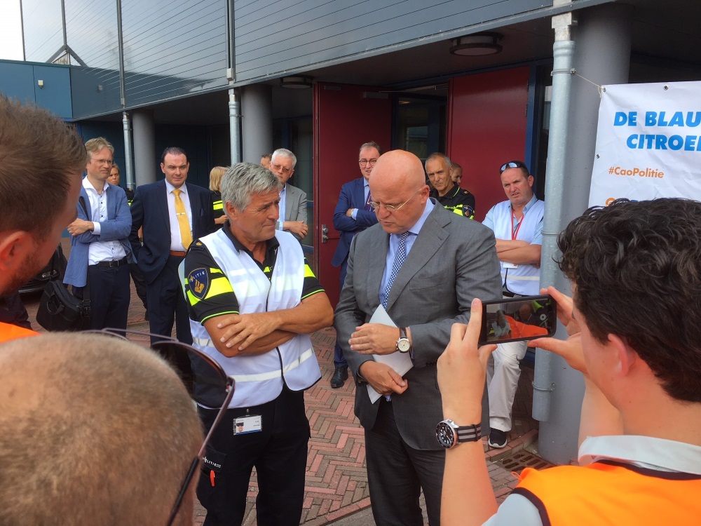 Vijf prangende vragen over de CAO-acties