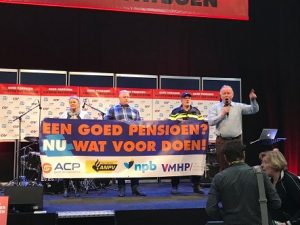 Bonden blijven op actiekoers