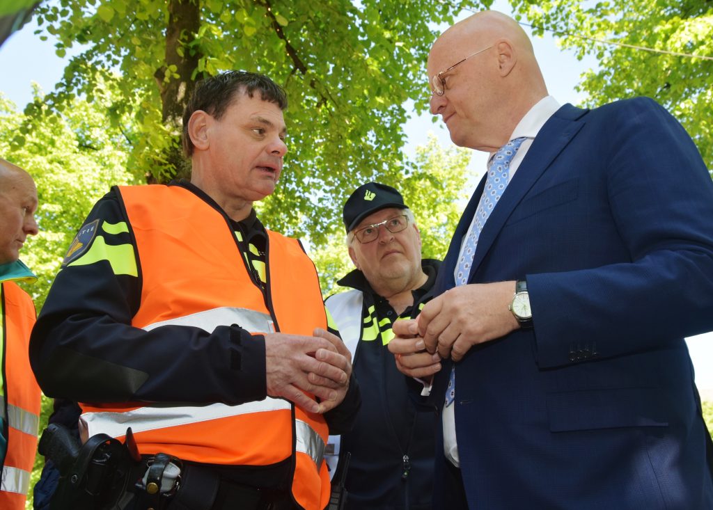 Overleg vervroegde uittreding gestart