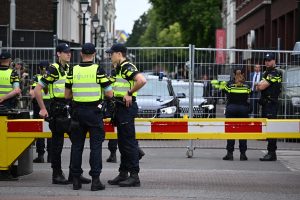 NPB ALERT: Beloningsklachten inzet NAVO-top nu melden!