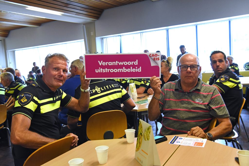 Politiebonden willen duidelijk JA of NEE op pensioenpetitie