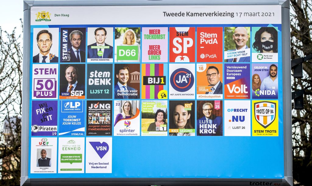 Politie in actie: political party crashing