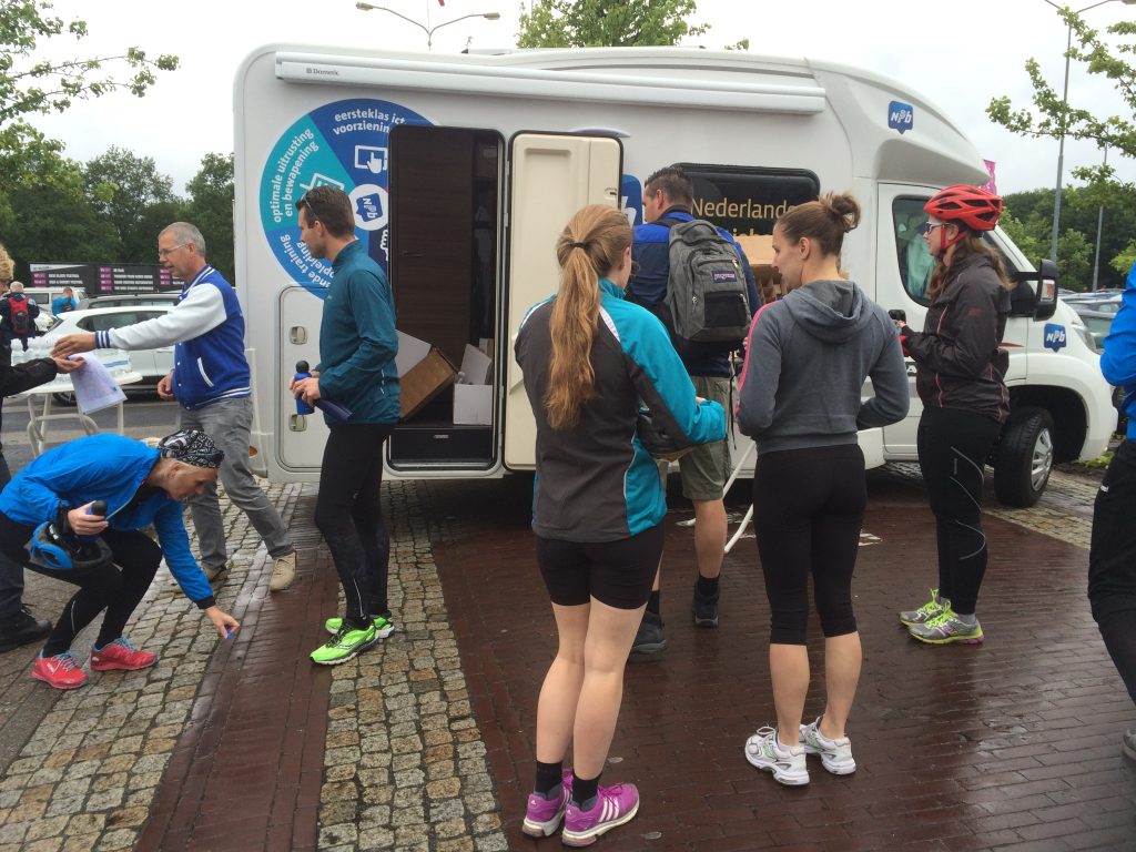 NPB-support tijdens verregende sportdag