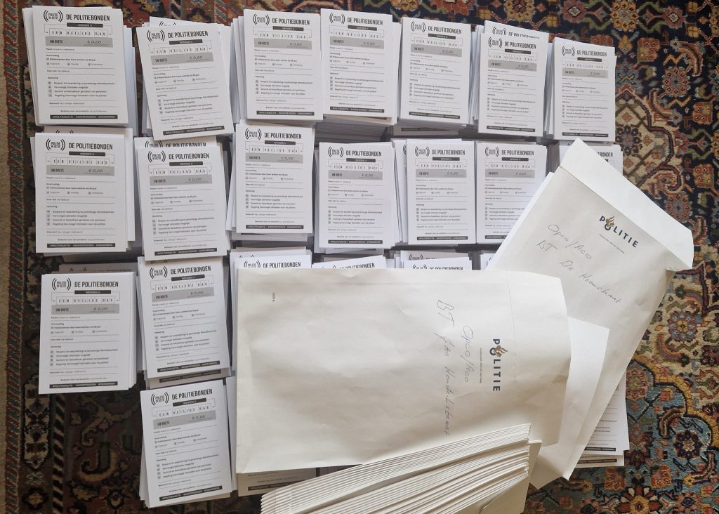 Actie-oproep politiebonden: schrijf zo min mogelijk bonnen